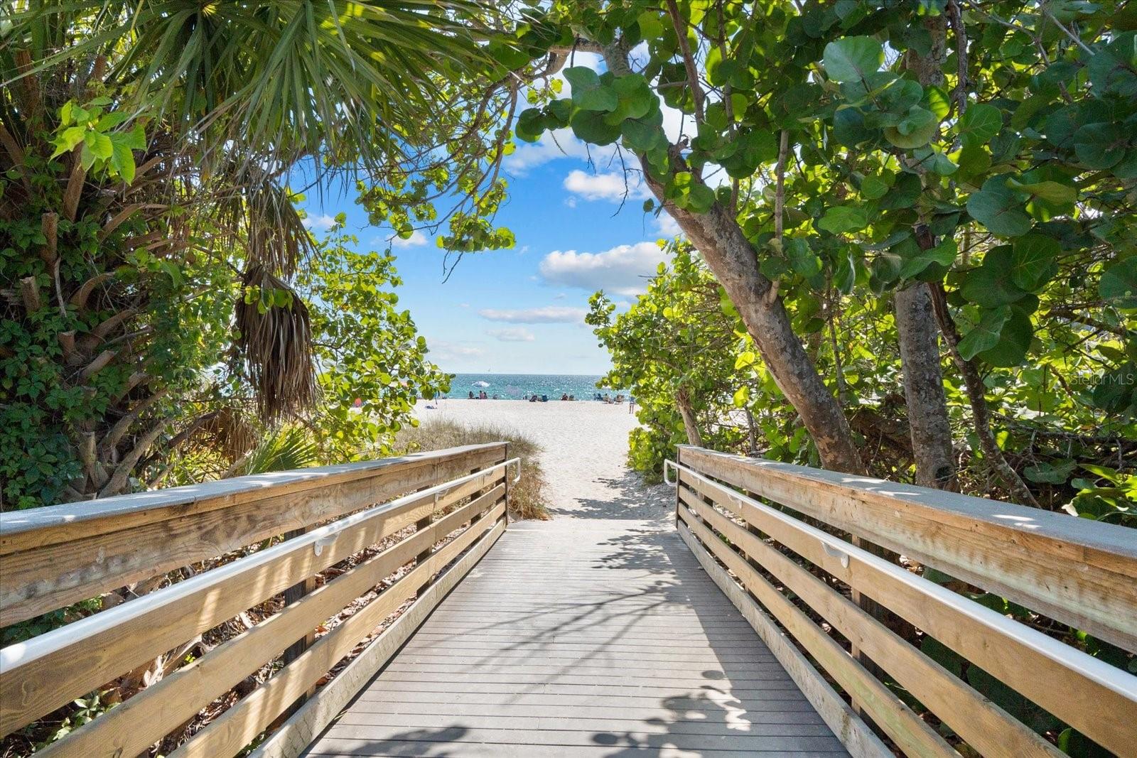 195 CHANDLER RD, NOKOMIS, FL, 34275