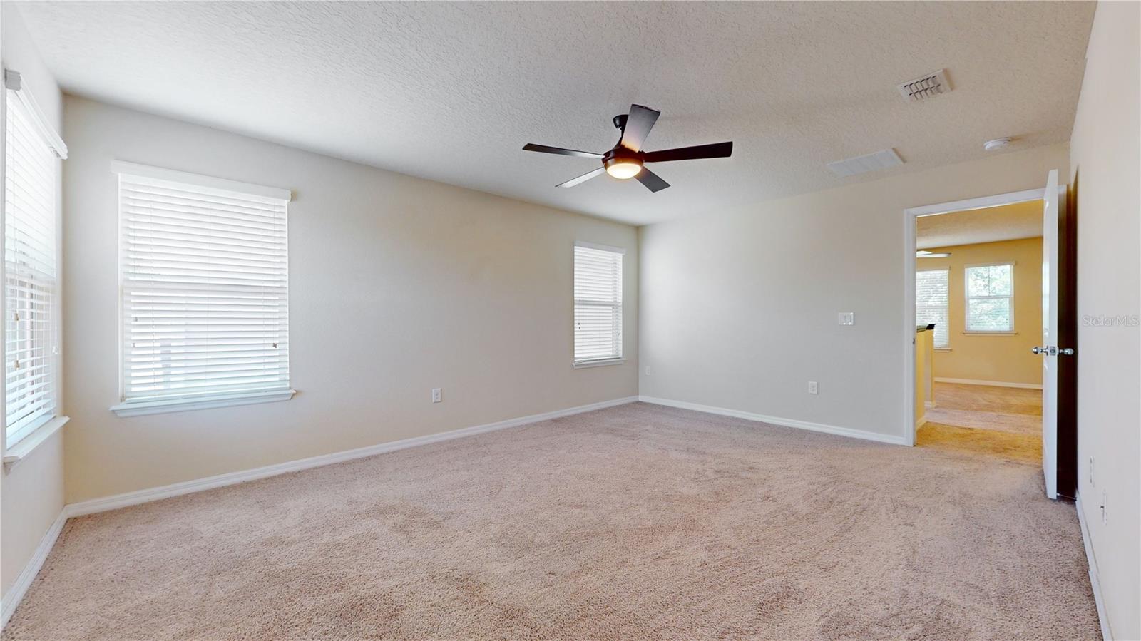 8233 LAKEVIEW CROSSING DR, WINTER GARDEN, FL, 34787