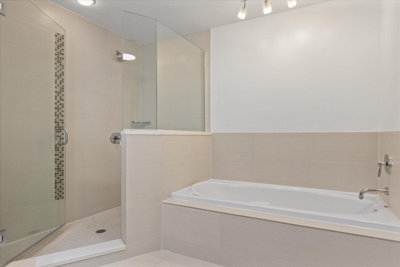 260 S OSCEOLA AVE #1104, ORLANDO, FL, 32801