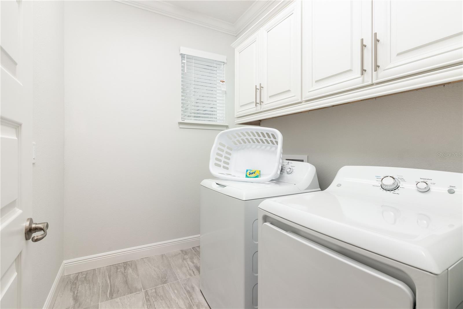 O6204519 Property Photo