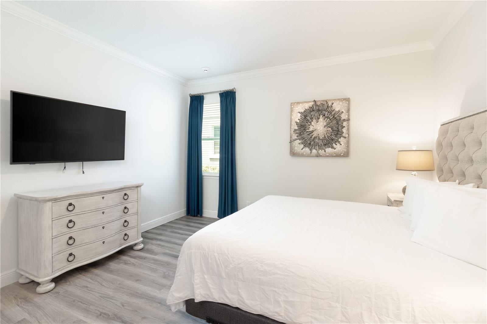 O6204519 Property Photo