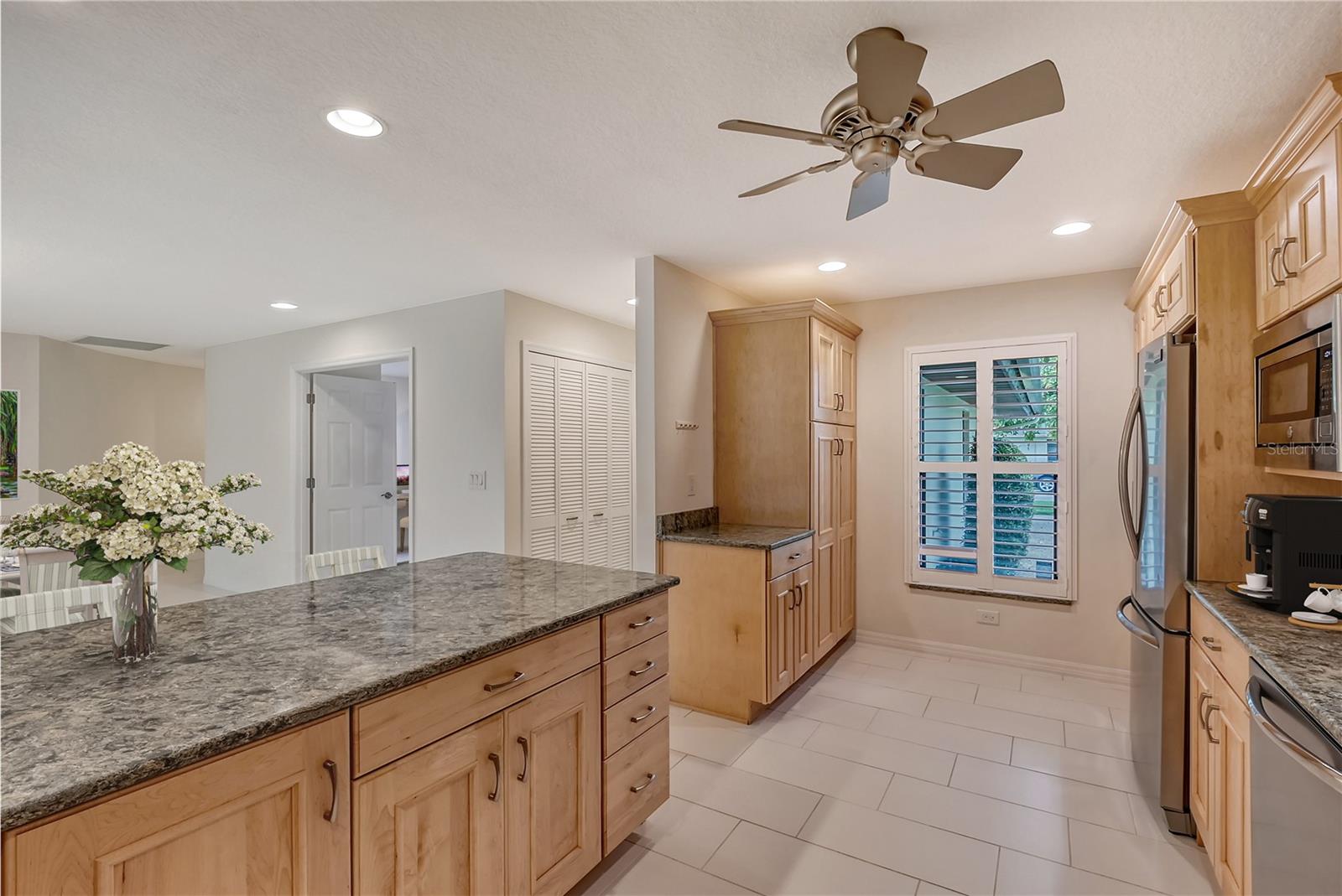 3734 BALLANTRAE DR #19 D, SARASOTA, FL, 34238