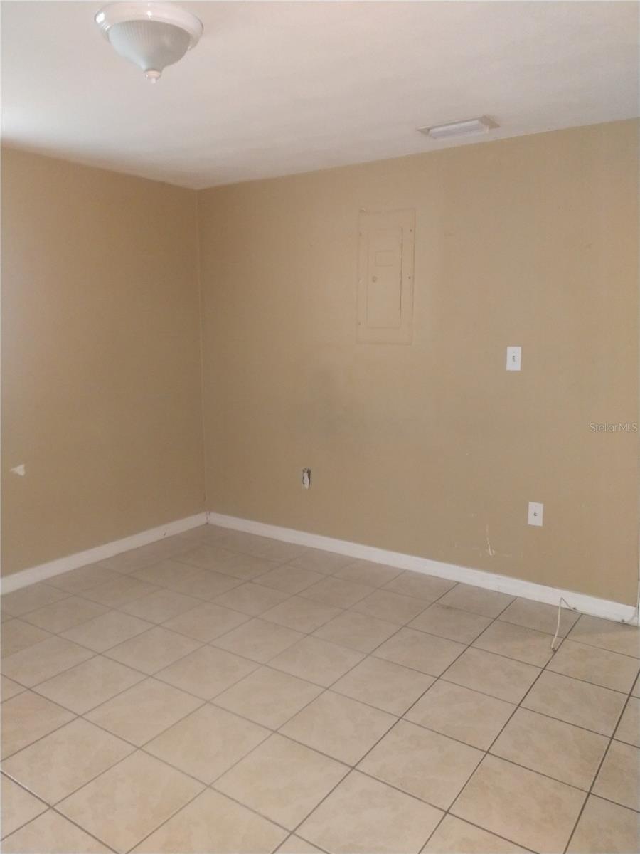 1810 HACIENDA WAY, HOLIDAY, FL, 34690