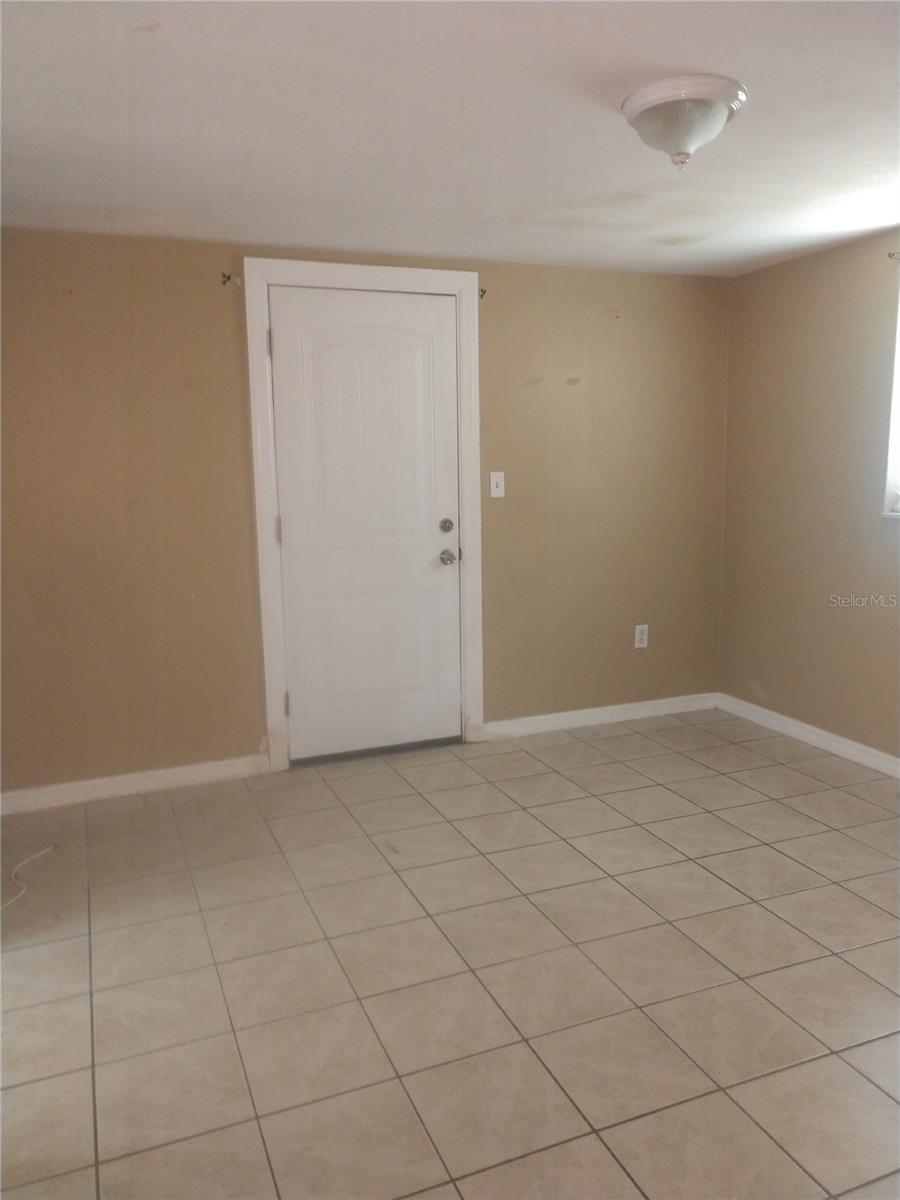 1810 HACIENDA WAY, HOLIDAY, FL, 34690