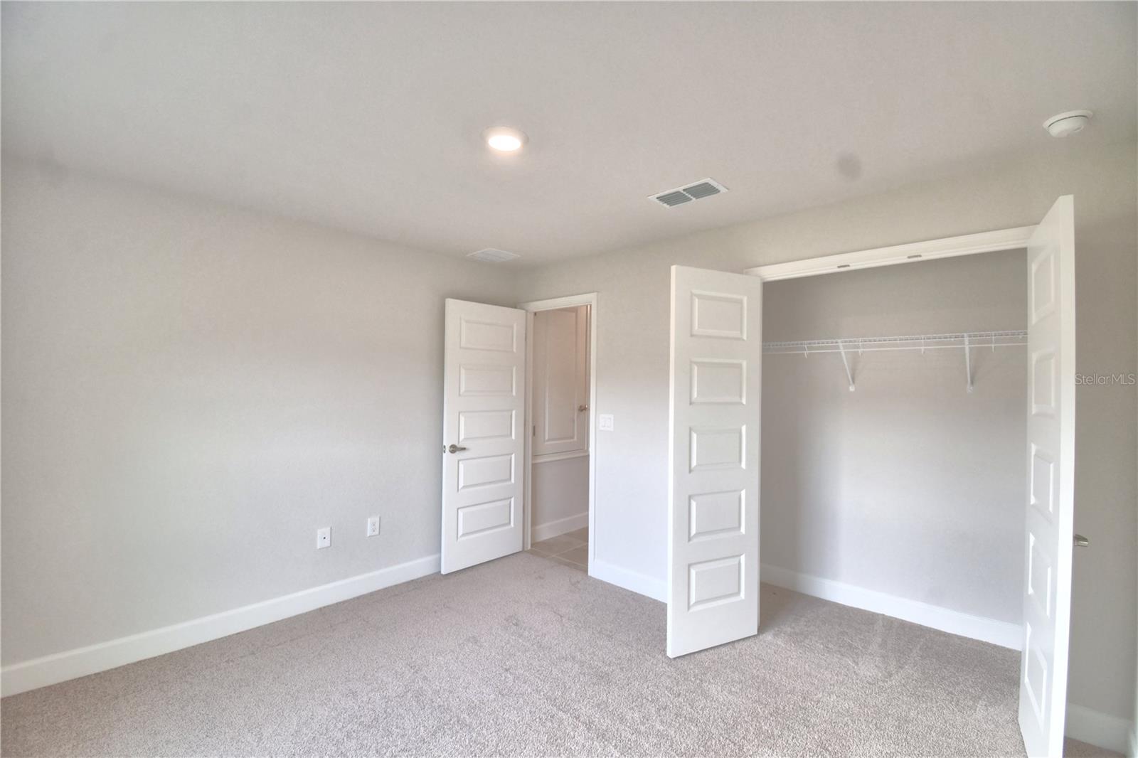 5484 KNIGHTS LANDING DR, LAKELAND, FL, 33810