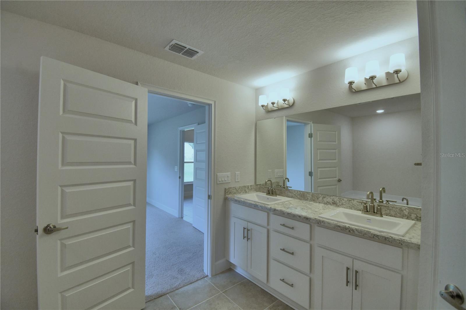 5484 KNIGHTS LANDING DR, LAKELAND, FL, 33810