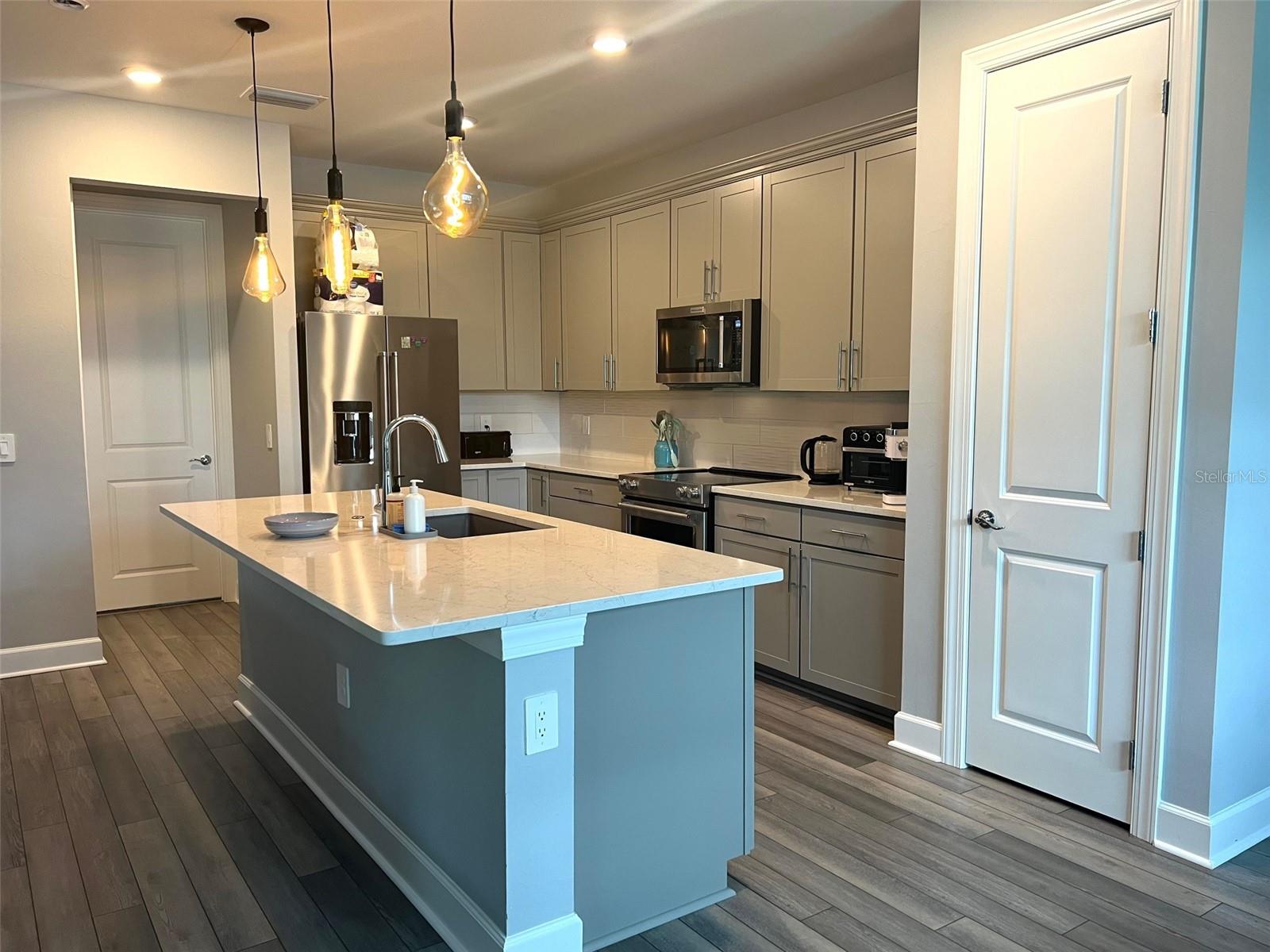 6236 BAYWOOD CT, LAKEWOOD RANCH, FL, 34211