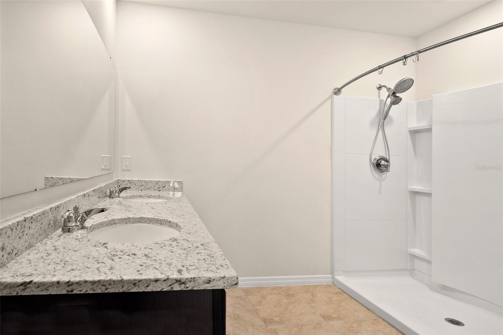 2705 LILYTURF CT, TAVARES, FL, 32778