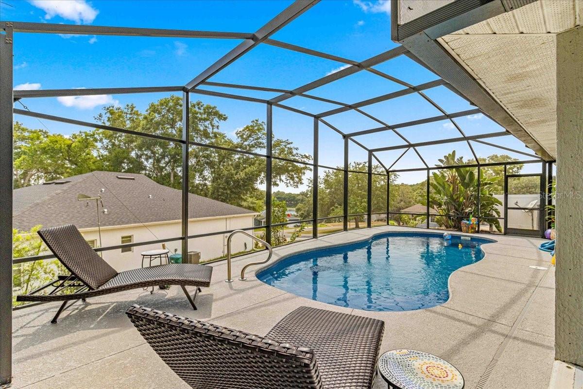210 FOREST PARK LN, LADY LAKE, FL, 32159