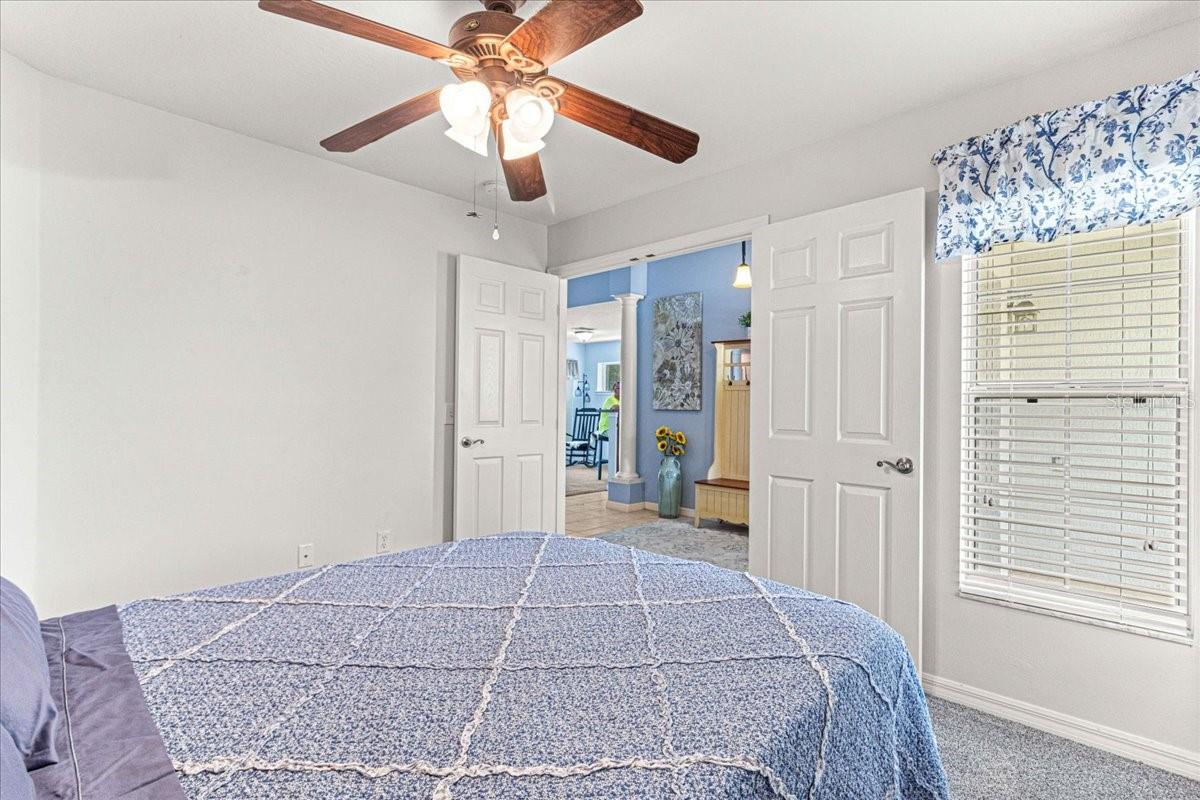 210 FOREST PARK LN, LADY LAKE, FL, 32159