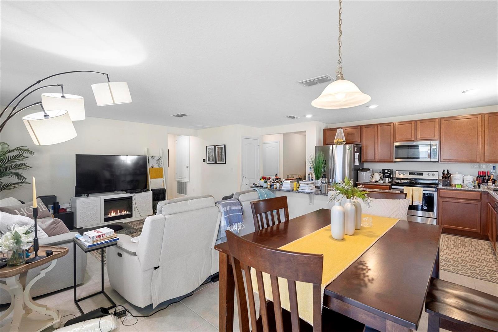 2862 MOSSHIRE CIR, ST CLOUD, FL, 34772