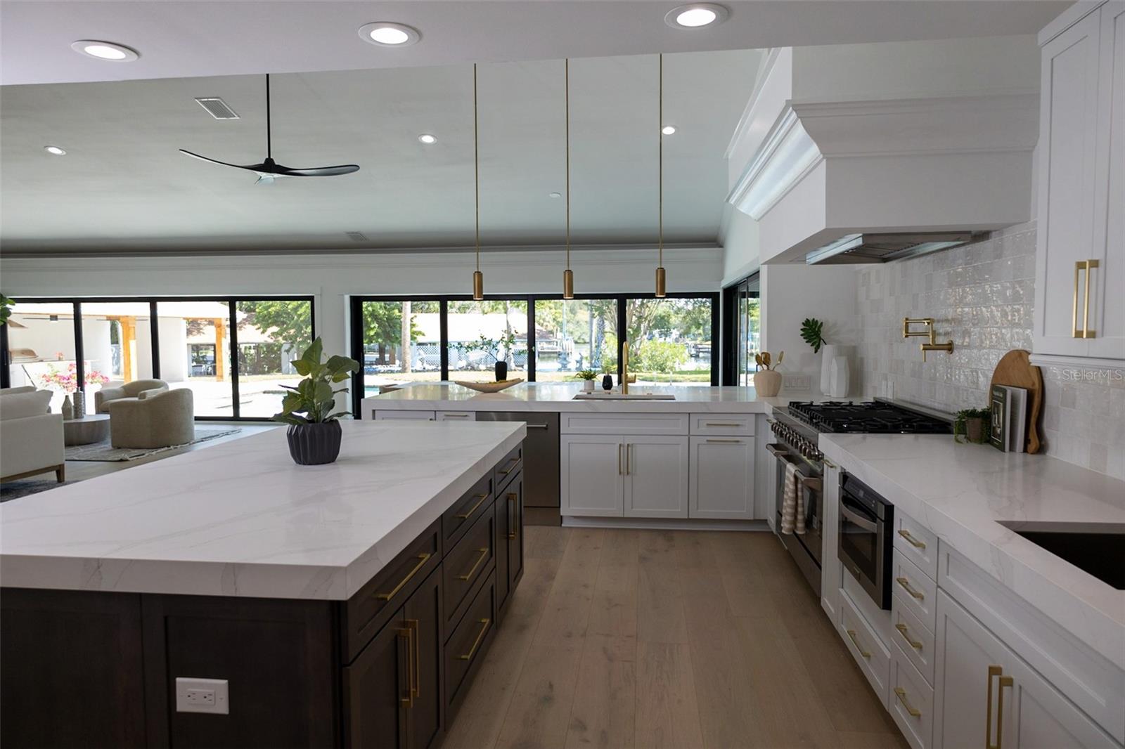 5001 TROYDALE RD, TAMPA, FL, 33615