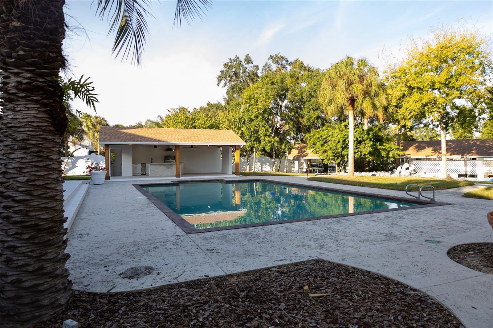 5001 TROYDALE RD, TAMPA, FL, 33615