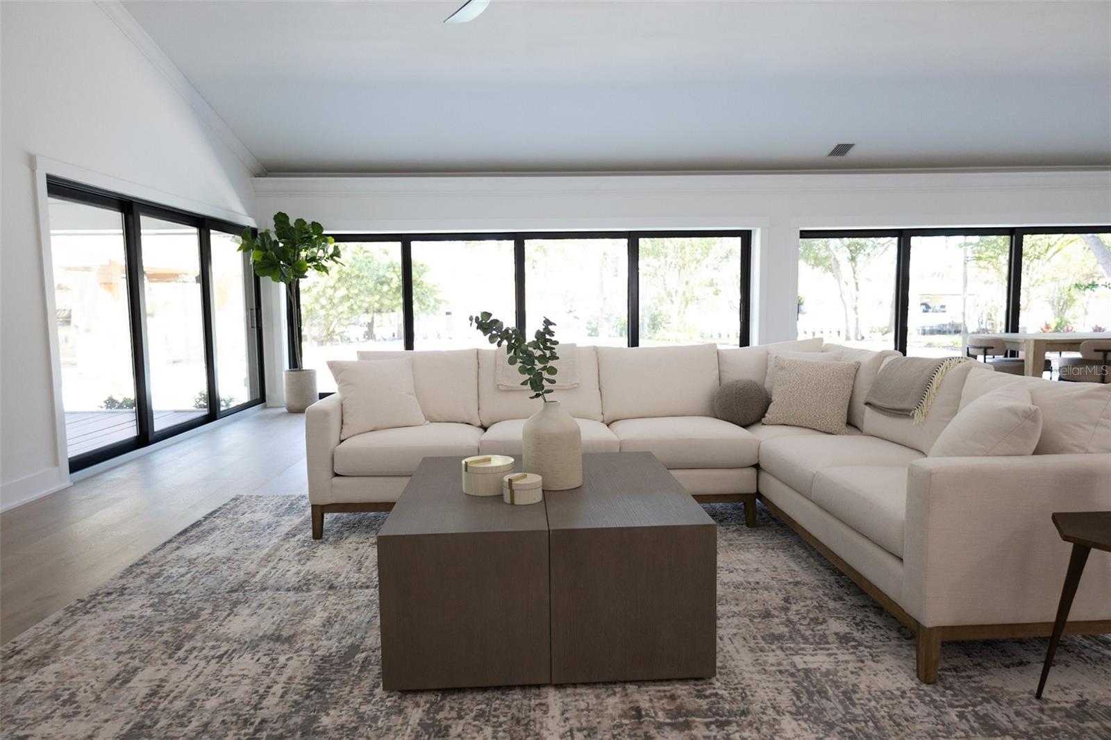 5001 TROYDALE RD, TAMPA, FL, 33615