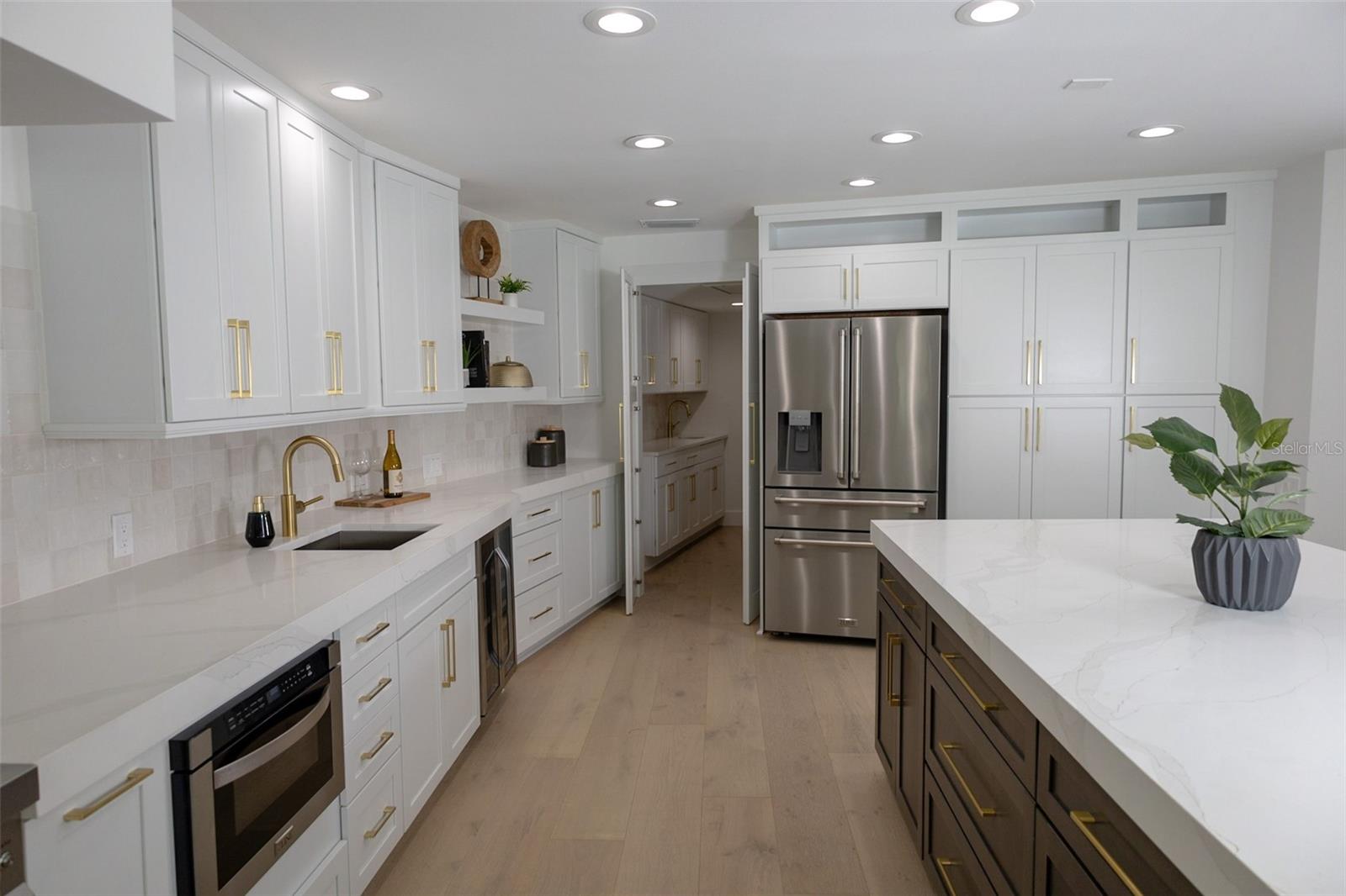 5001 TROYDALE RD, TAMPA, FL, 33615