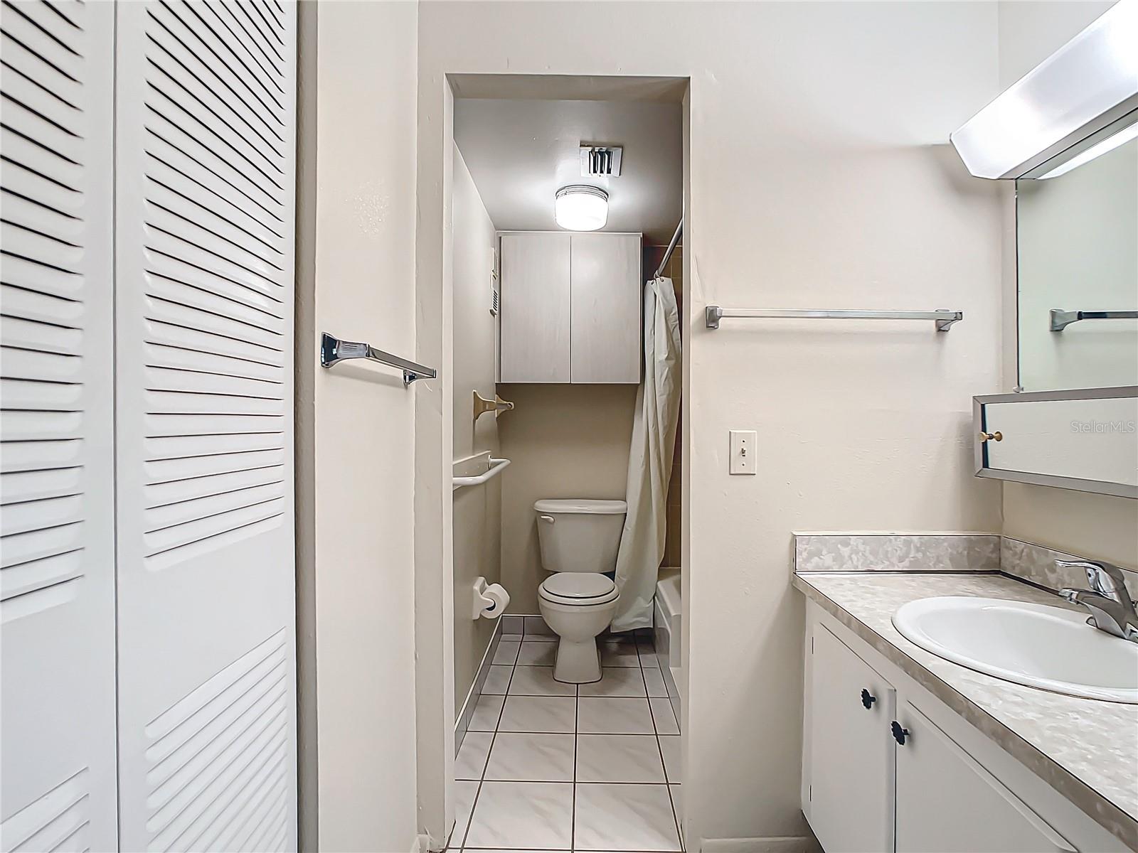 11485 OAKHURST RD #-107, LARGO, FL, 33774