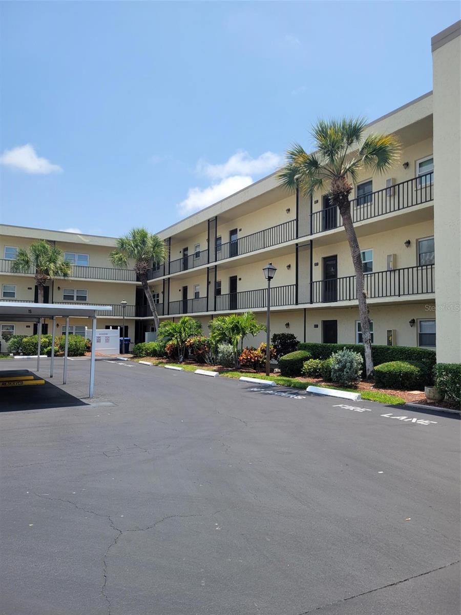11485 OAKHURST RD #-107, LARGO, FL, 33774