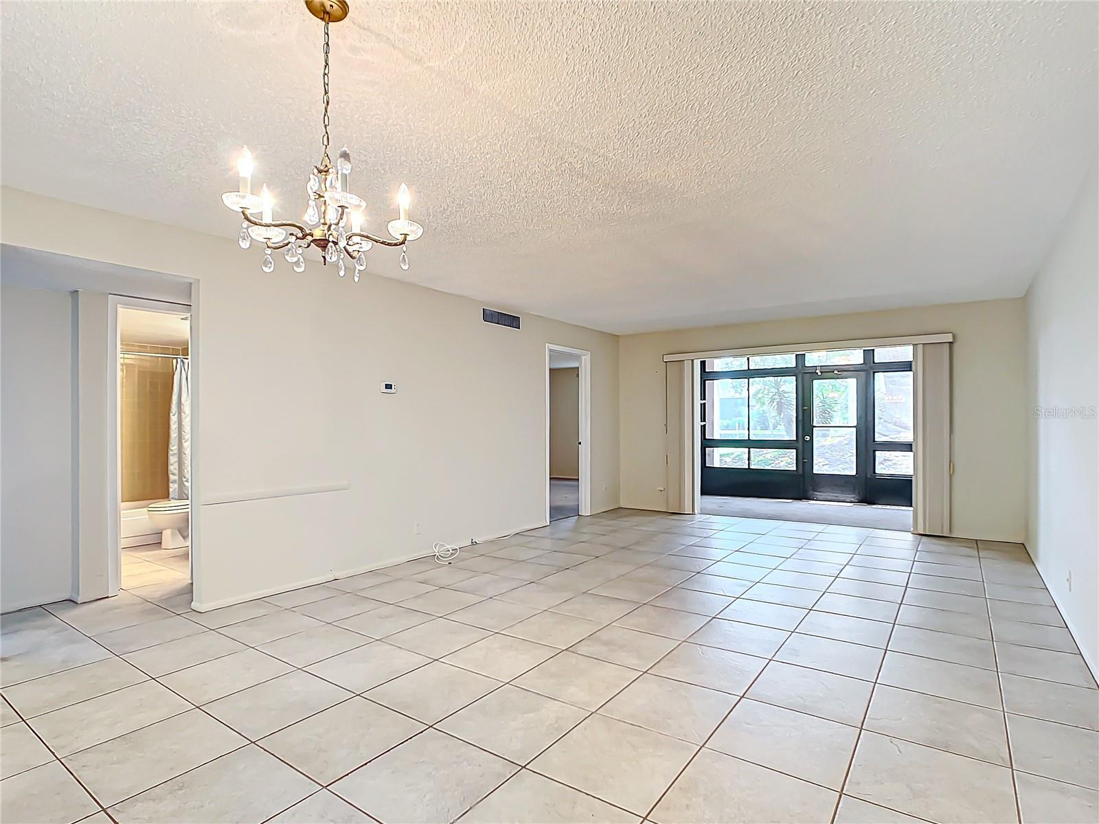 11485 OAKHURST RD #-107, LARGO, FL, 33774
