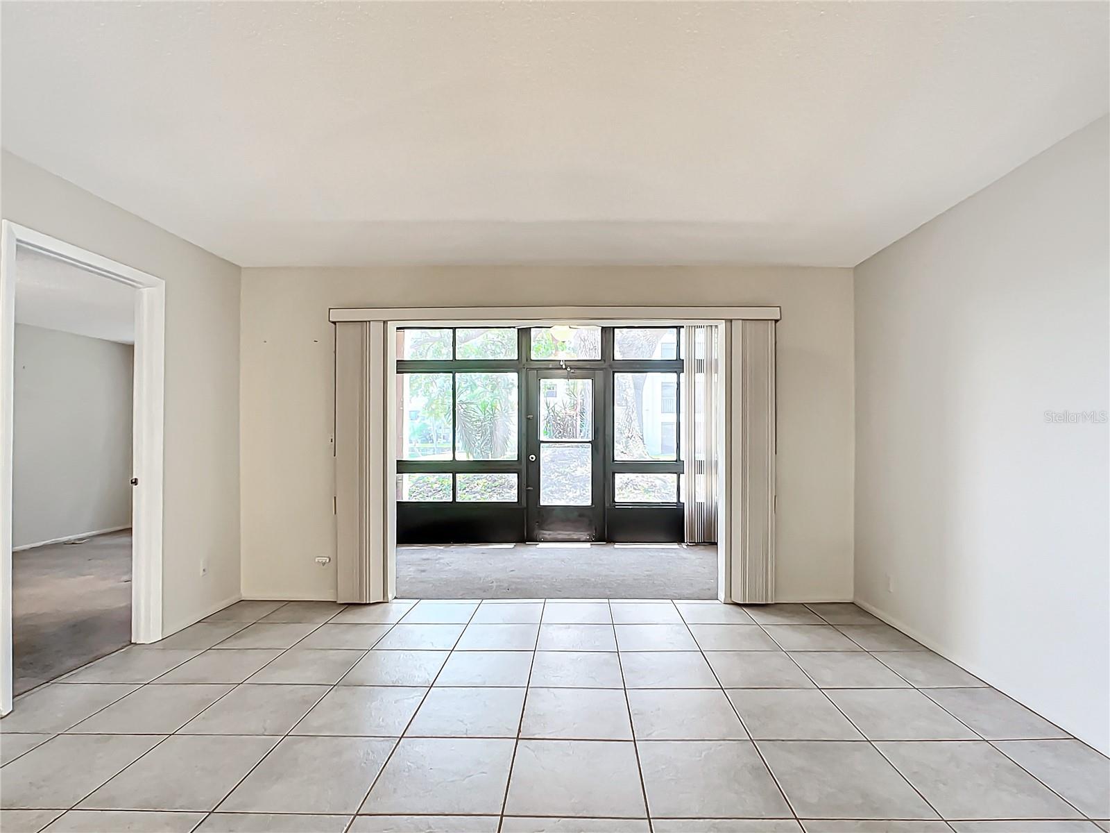 11485 OAKHURST RD #-107, LARGO, FL, 33774
