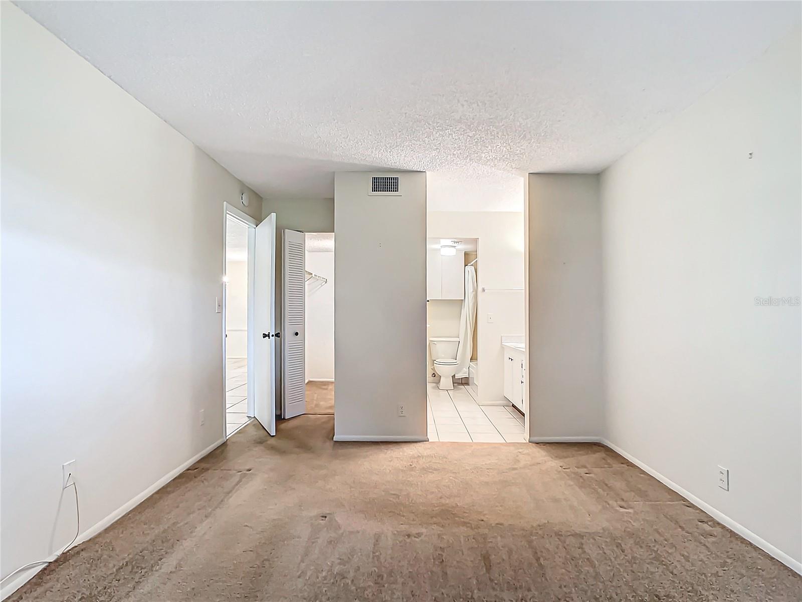 11485 OAKHURST RD #-107, LARGO, FL, 33774