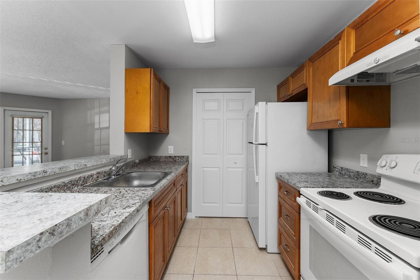 6160 WESTGATE DR #104, ORLANDO, FL, 32835