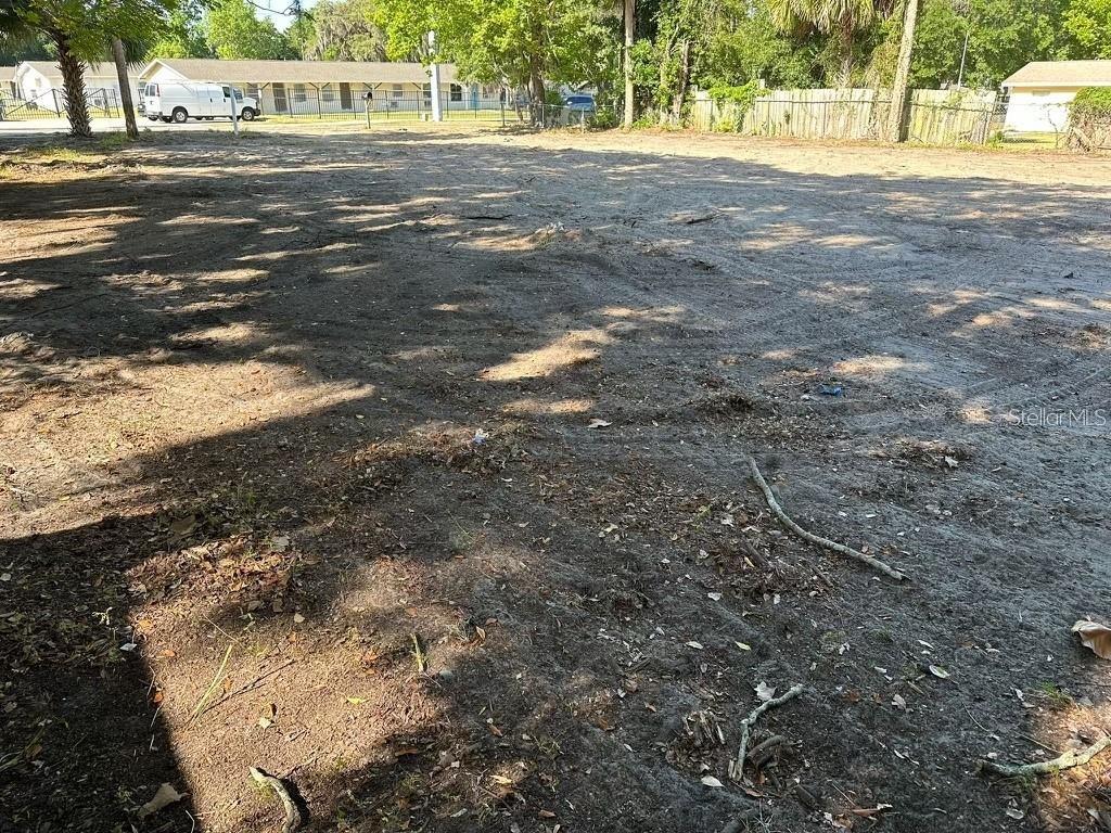 513 LINCOLN AVE, MOUNT DORA, FL, 32757