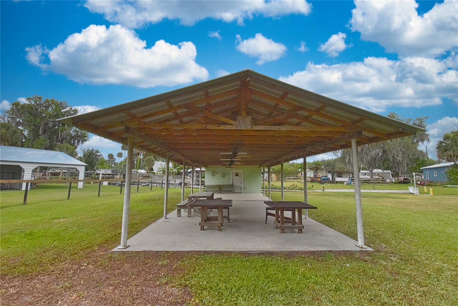 9490 NE 306TH AVE, SALT SPRINGS, FL, 32134