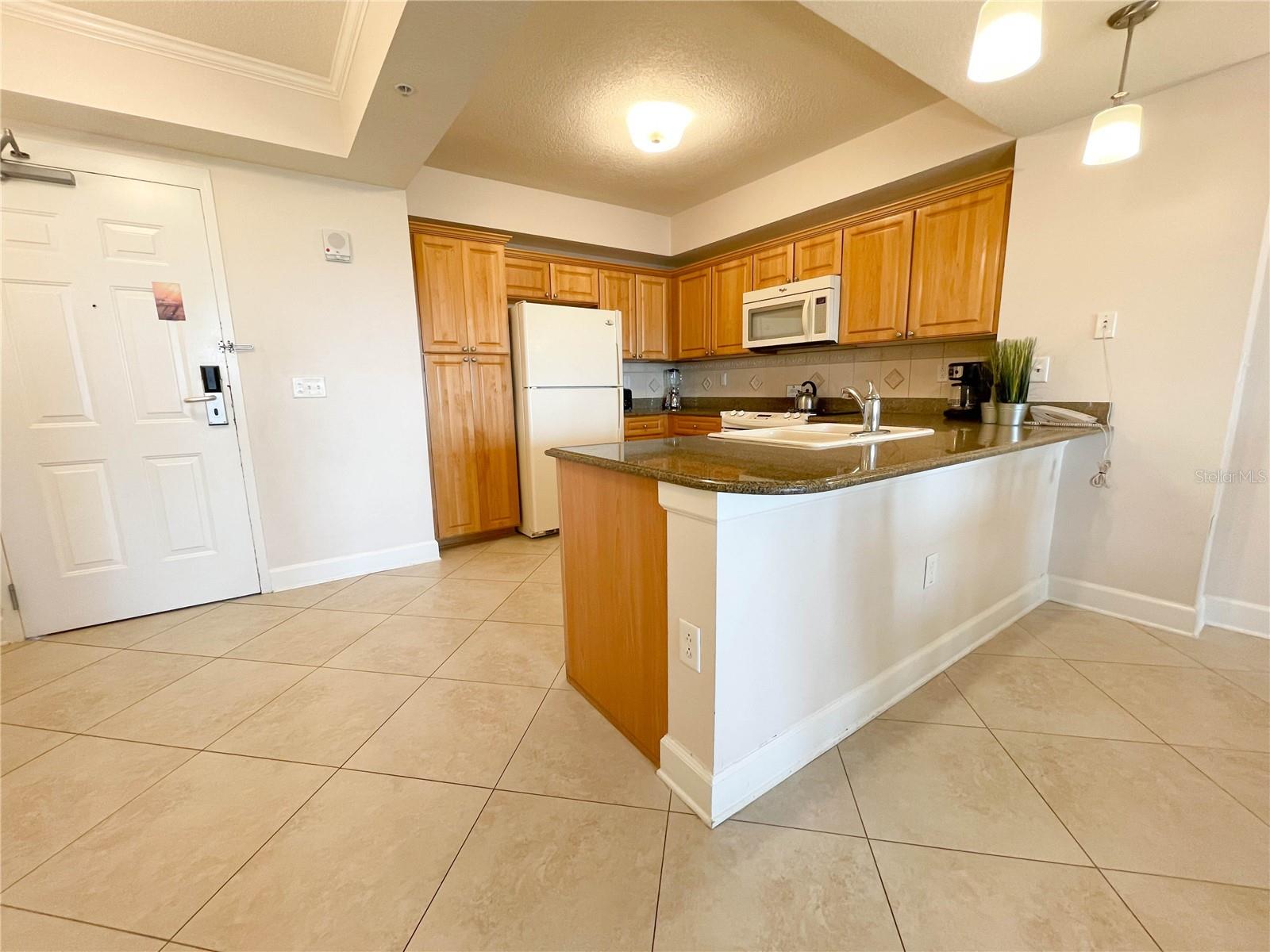 200 OCEAN CREST DR #317, PALM COAST, FL, 32137