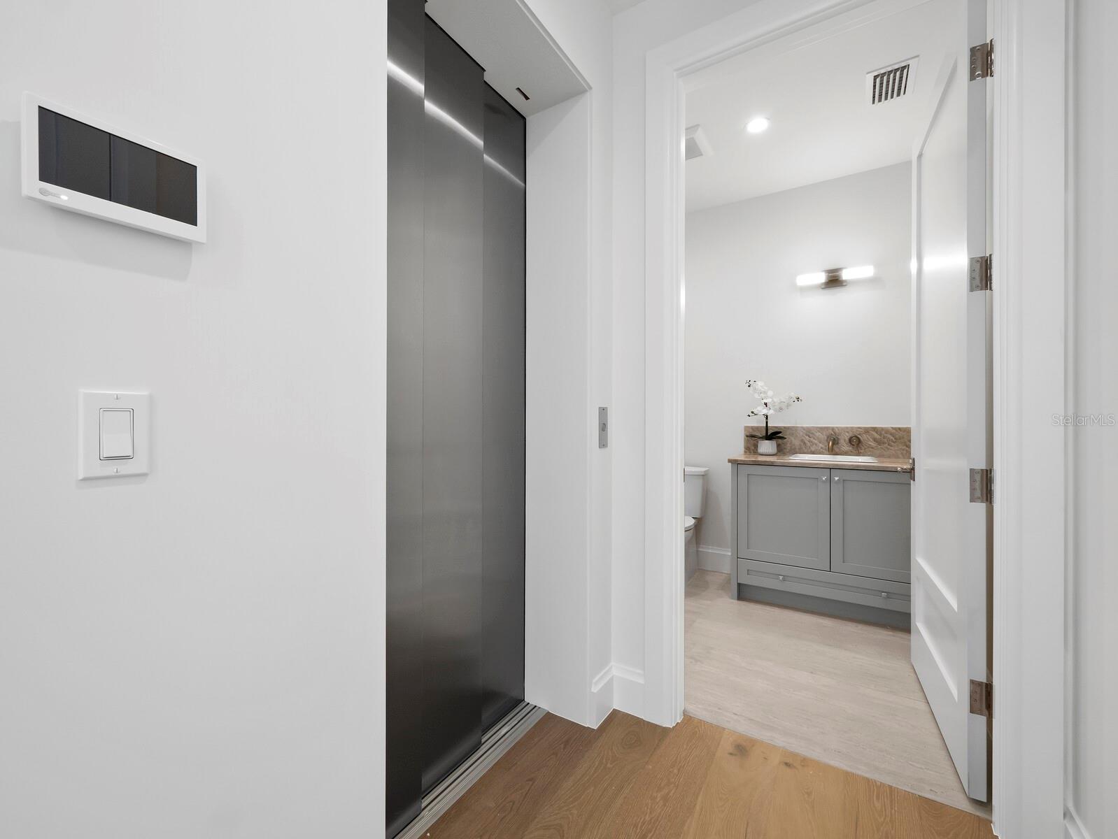 A4610537 Property Photo