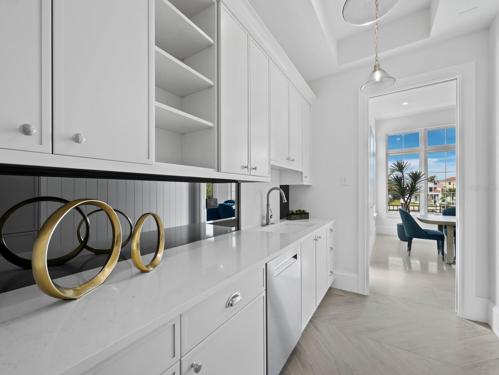 A4610537 Property Photo