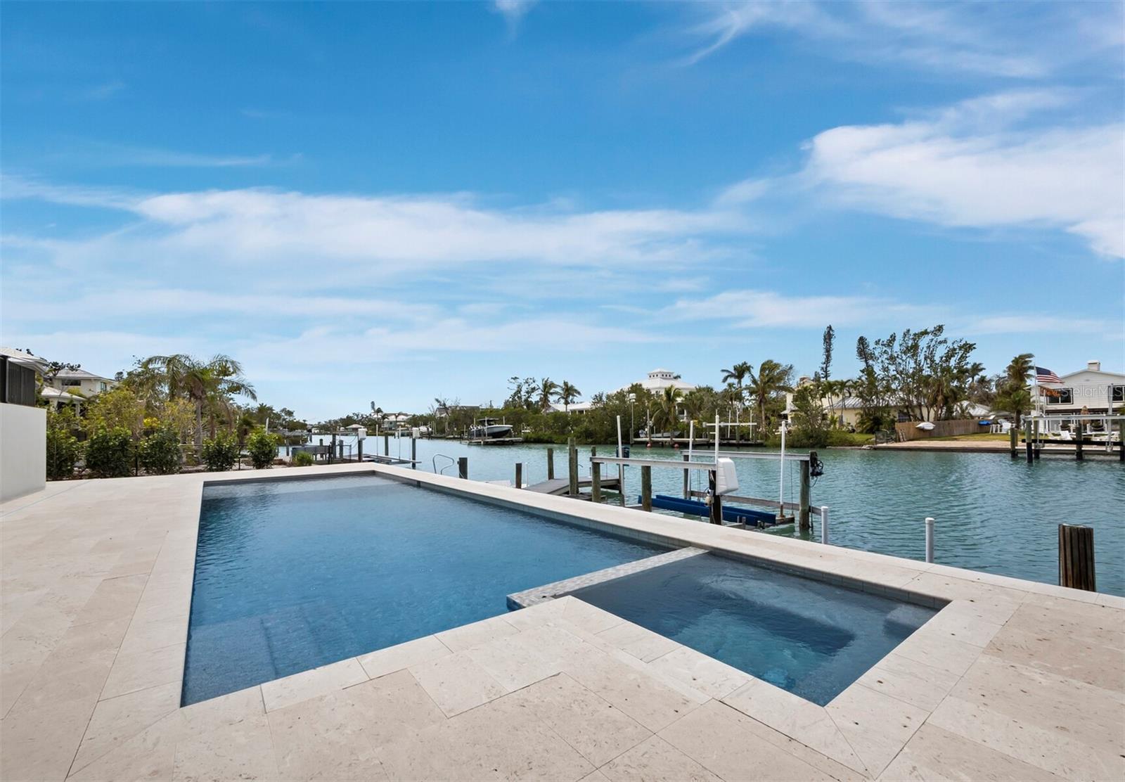 A4610537 Property Photo