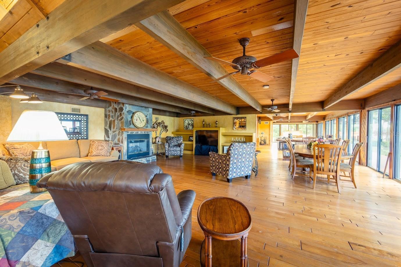 24117 MINK RD, ASTOR, FL, 32102