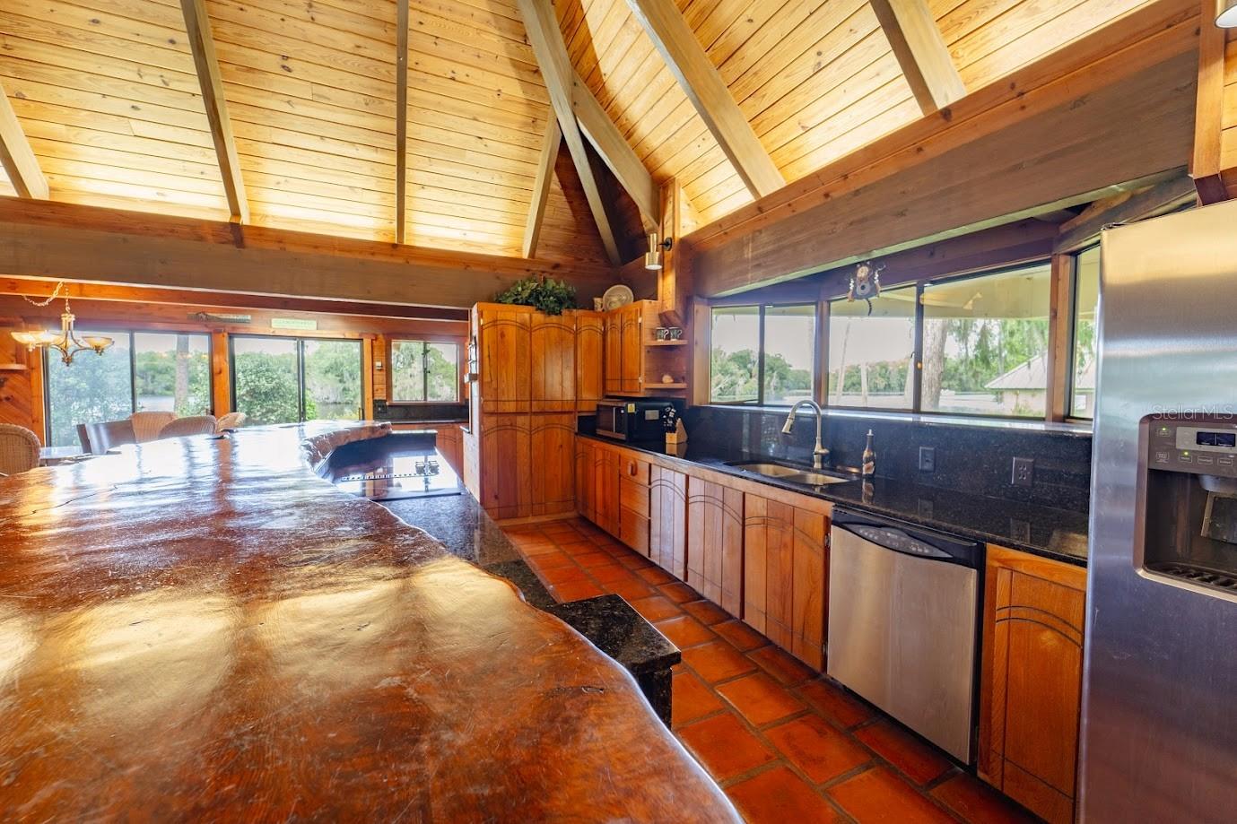 24117 MINK RD, ASTOR, FL, 32102