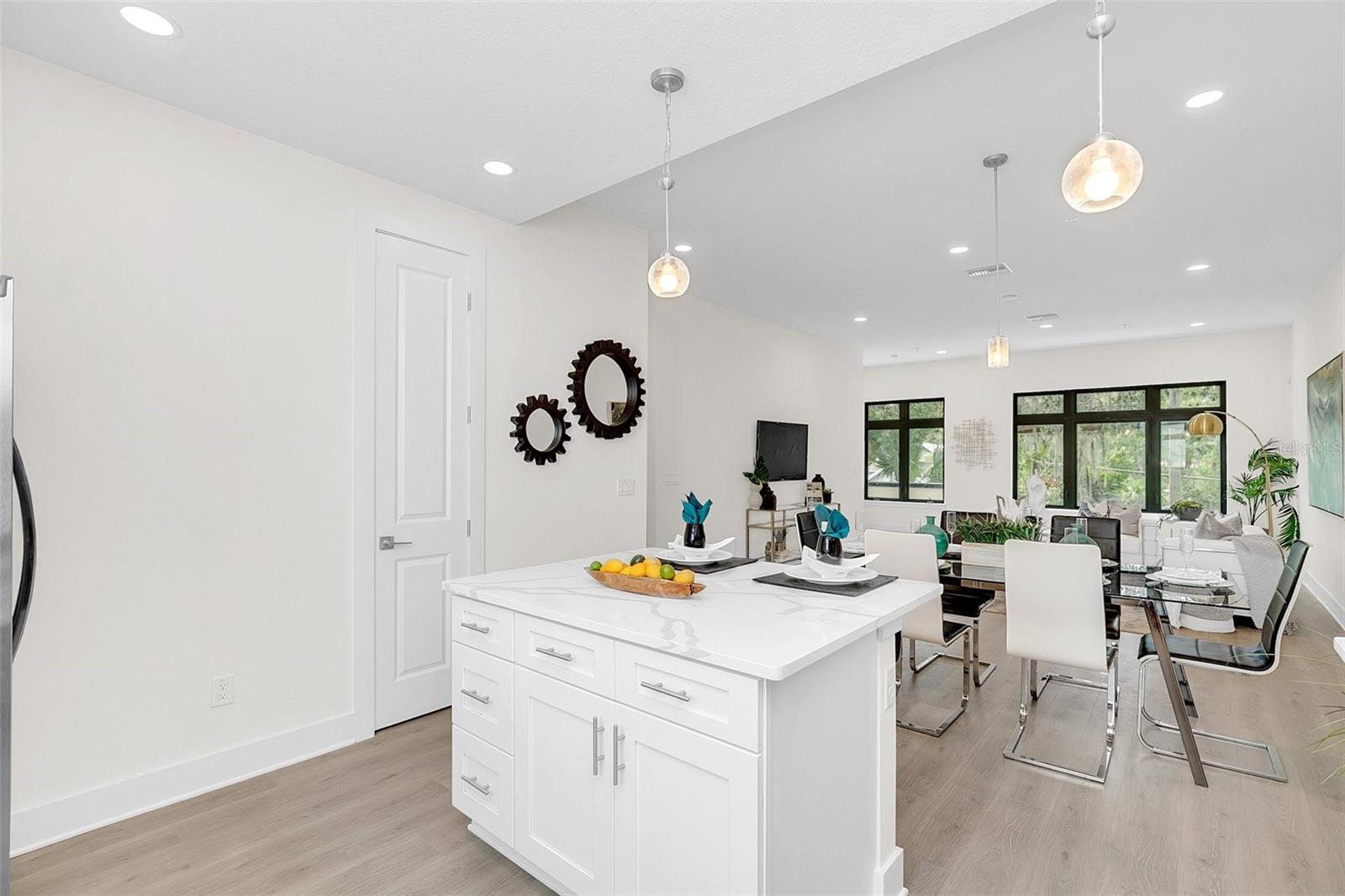 266 PARK LAKE ST #16, ORLANDO, FL, 32803