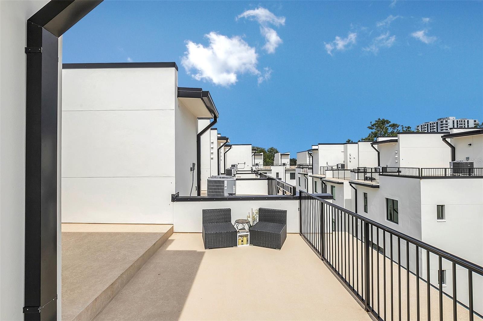 266 PARK LAKE ST #16, ORLANDO, FL, 32803