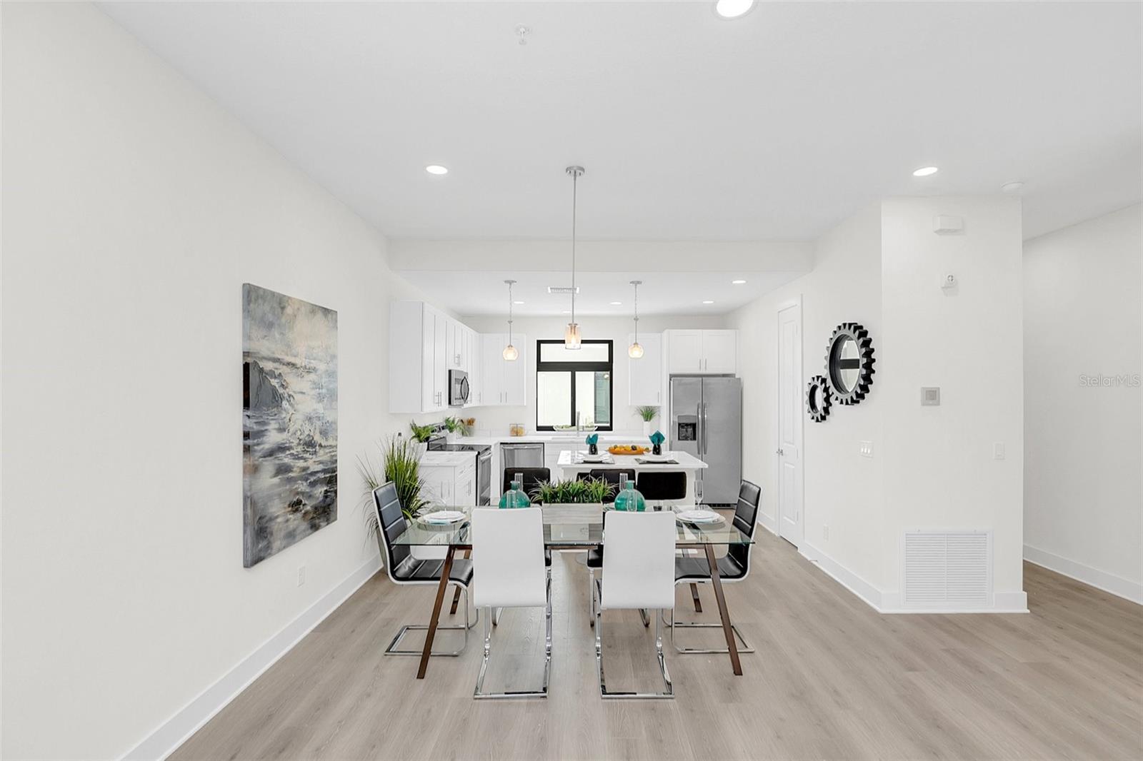 266 PARK LAKE ST #16, ORLANDO, FL, 32803