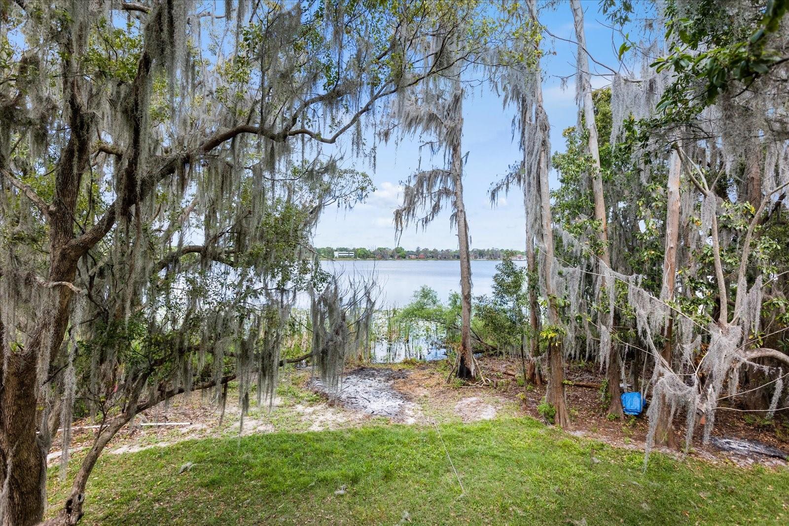 3807 S SEMORAN BLVD, ORLANDO, FL, 32822