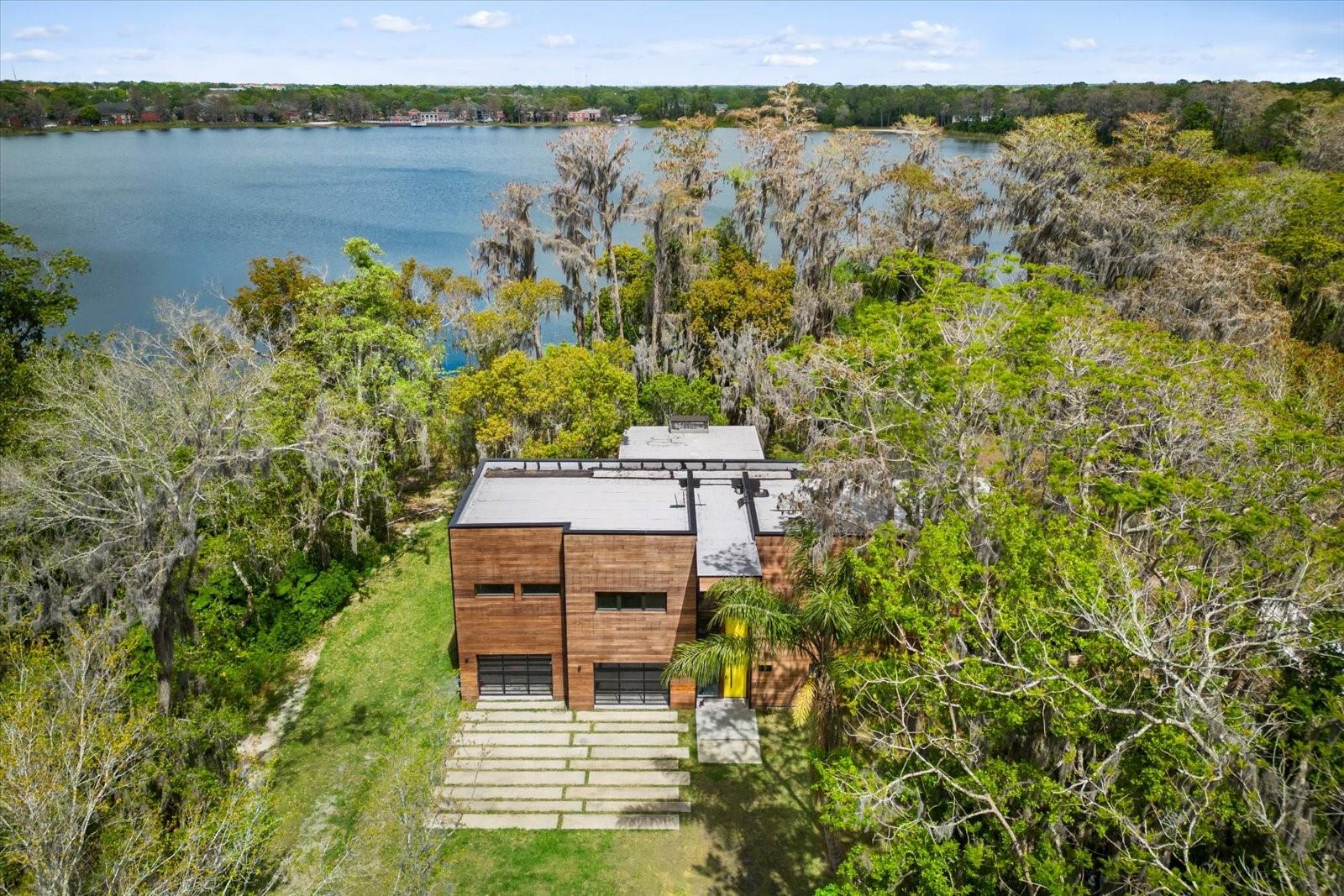3807 S SEMORAN BLVD, ORLANDO, FL, 32822