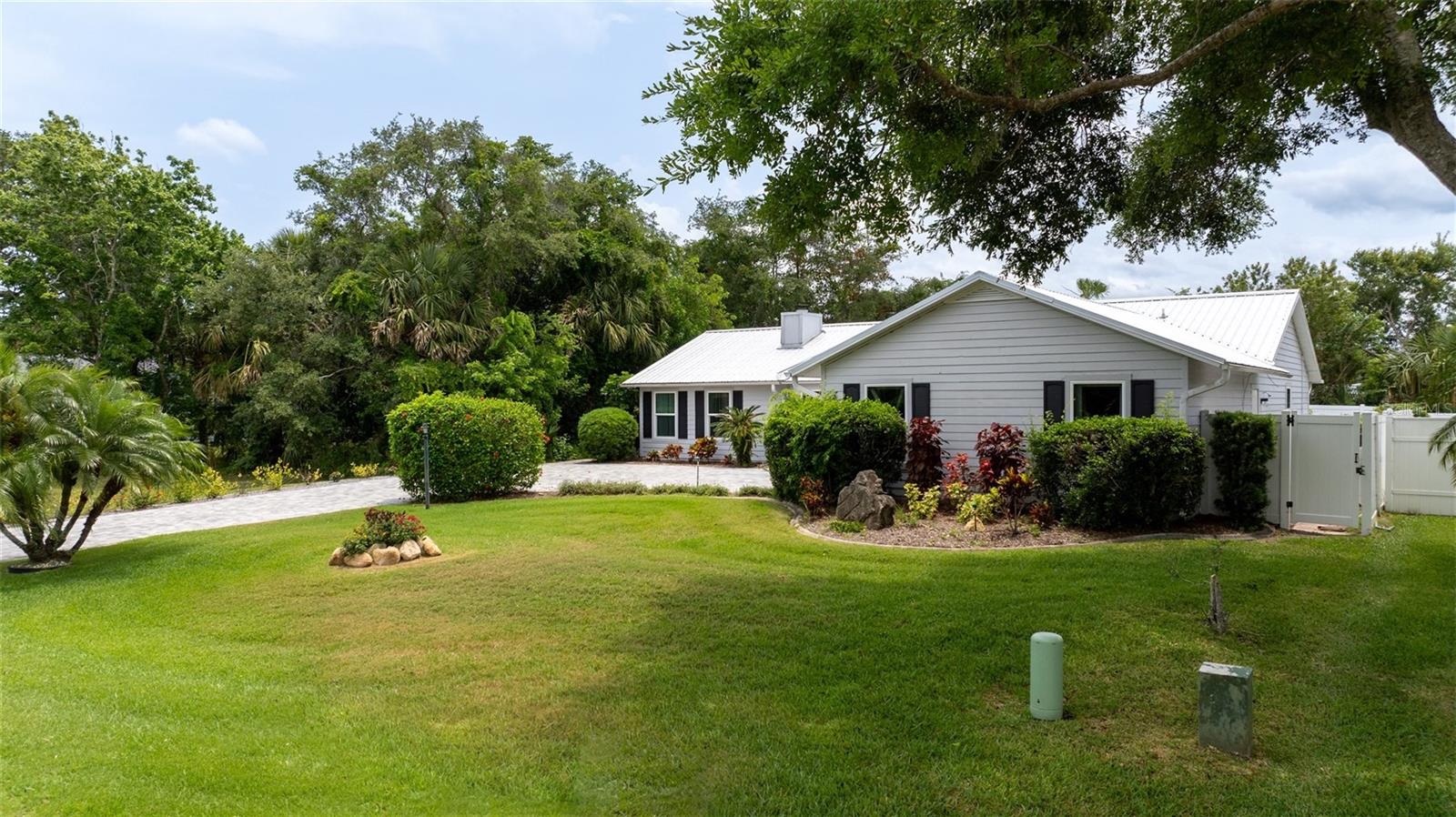 1238 WAYNE AVE, NEW SMYRNA BEACH, FL, 32168