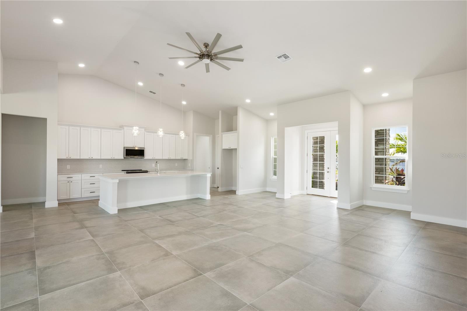 145 CALADIUM AVE, LAKE ALFRED, FL, 33850