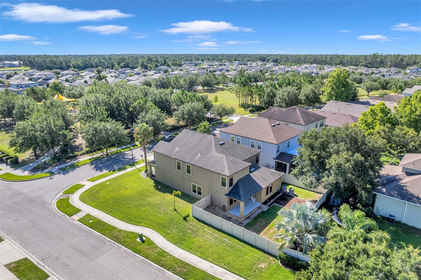 8235 BIRD WHISTLE LN, LAND O LAKES, FL, 34637