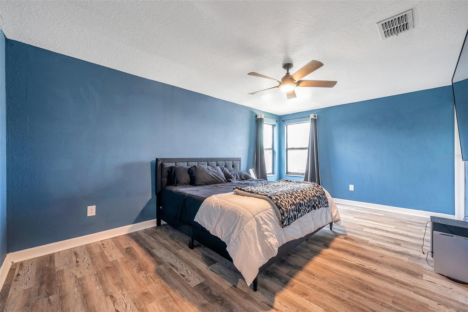 8235 BIRD WHISTLE LN, LAND O LAKES, FL, 34637