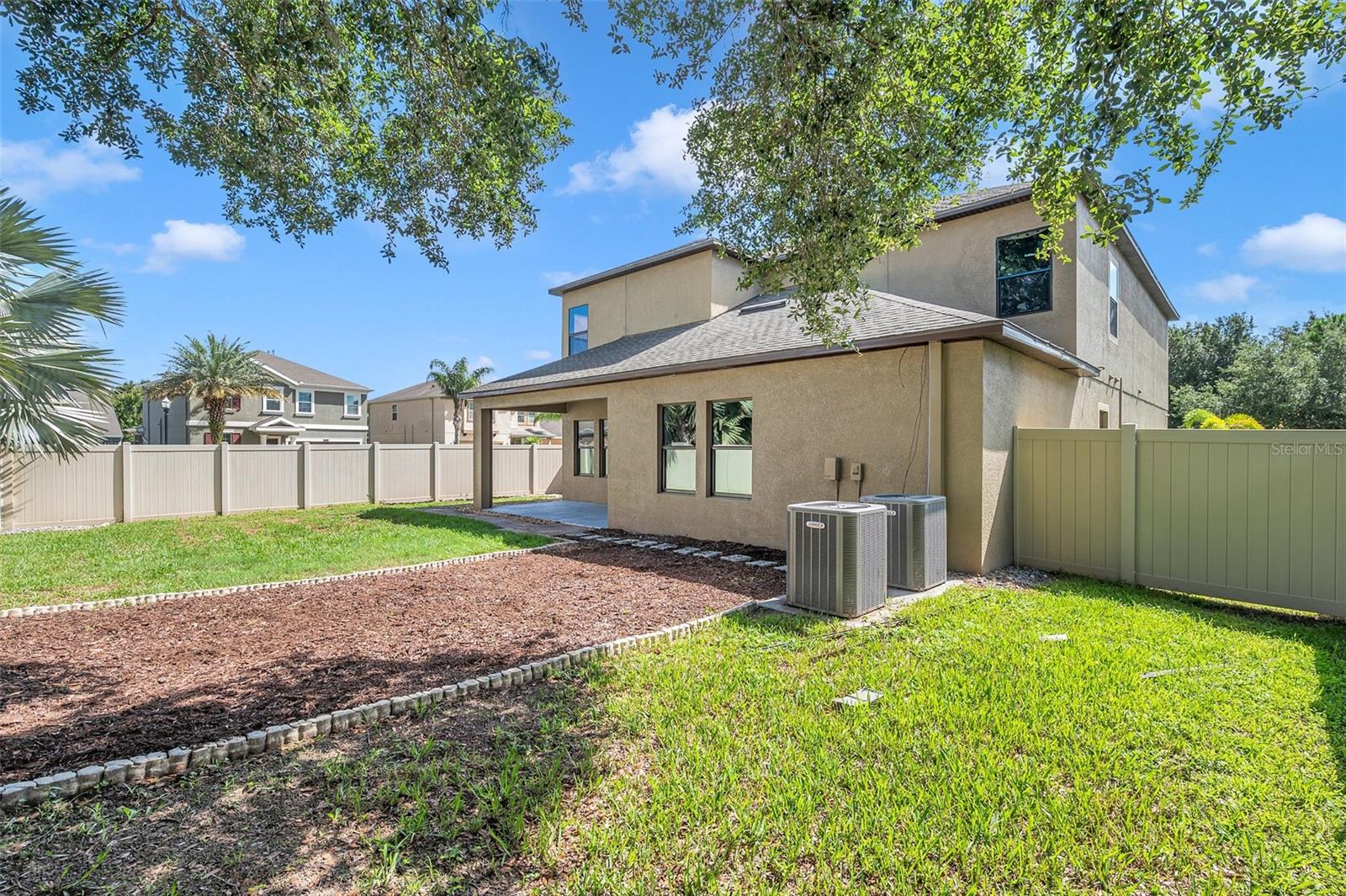 8235 BIRD WHISTLE LN, LAND O LAKES, FL, 34637