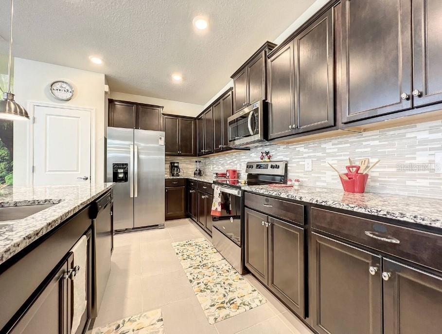3878 LANA AVE, DAVENPORT, FL, 33897