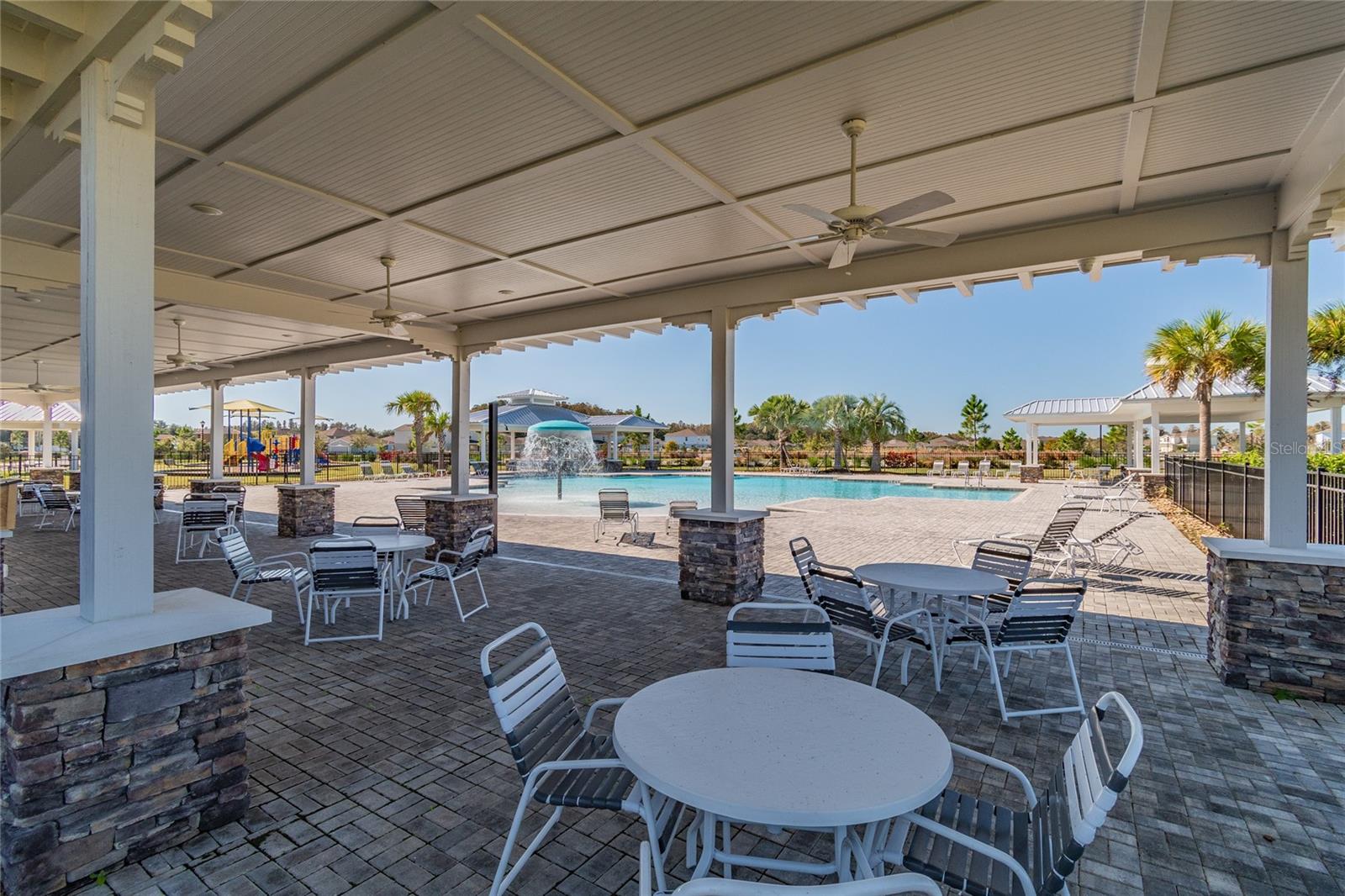 10460 HAWKS LANDING DR, LAND O LAKES, FL, 34638