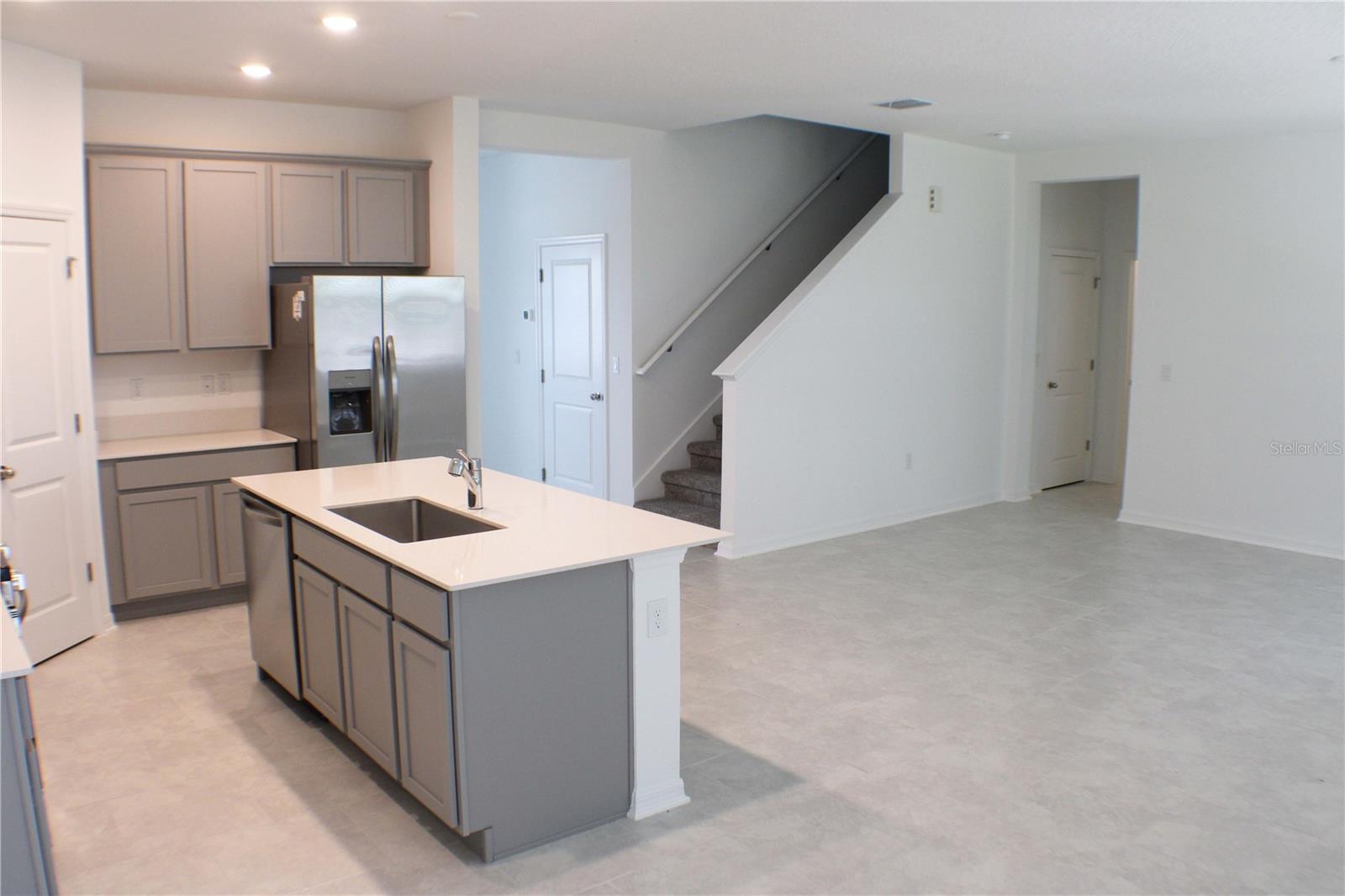 5310 DIAMONDLEAF DR, EDGEWATER, FL, 32141