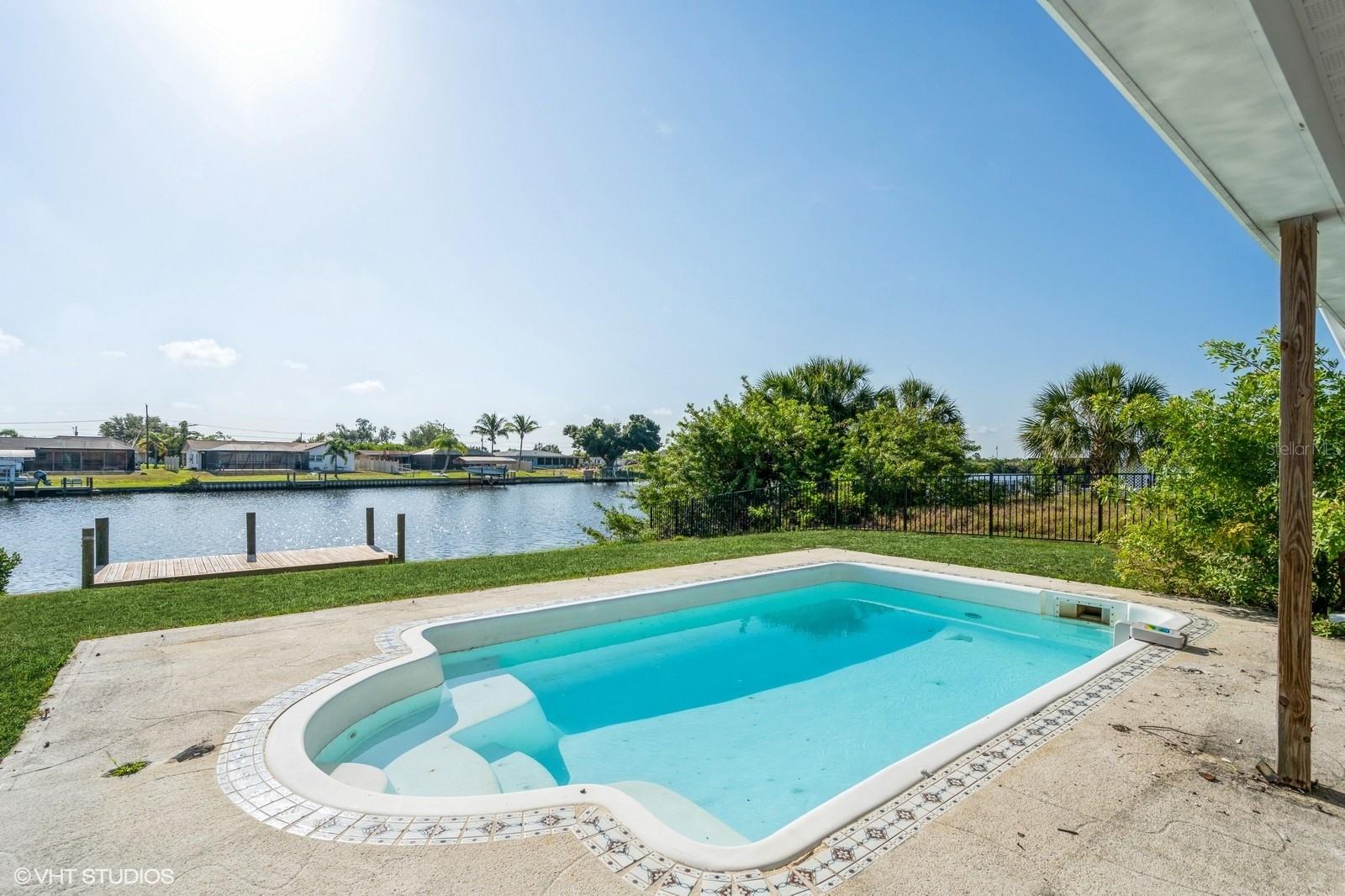181 W TARPON BLVD NW, PORT CHARLOTTE, FL, 33952