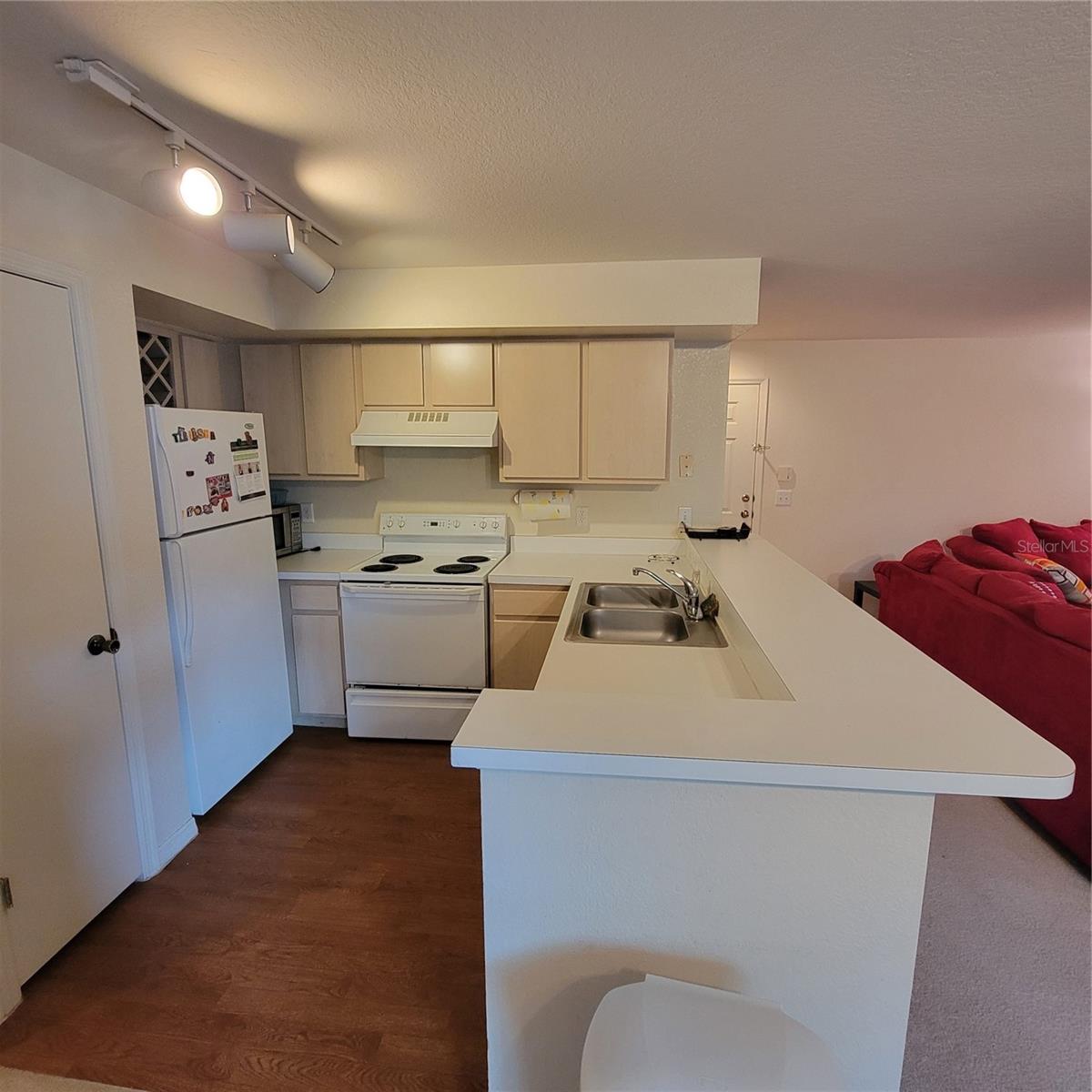 8516 ISLAND BREEZE LN #205, TEMPLE TERRACE, FL, 33637