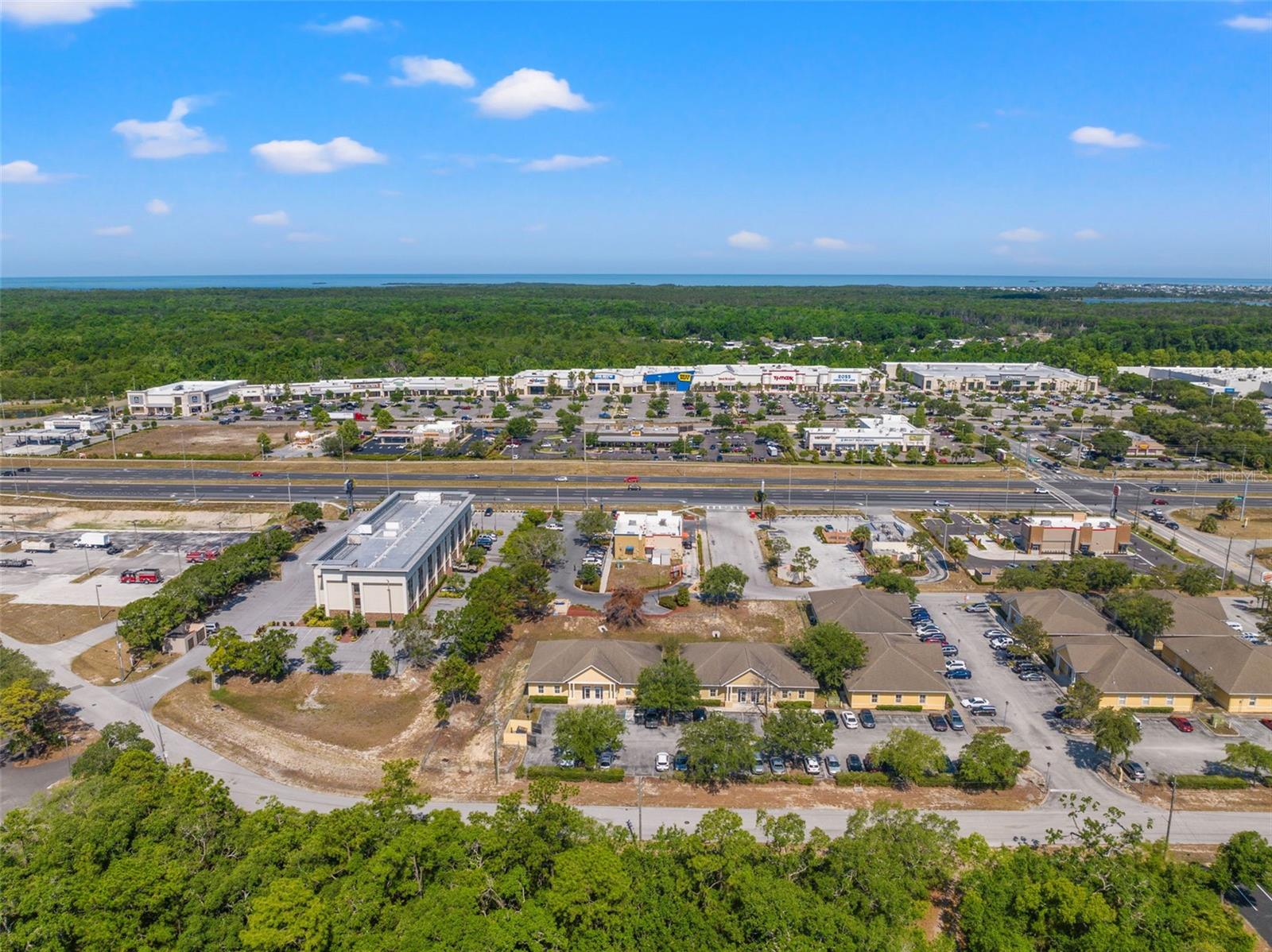 5310 5306 APPLEGATE DR, SPRING HILL, FL, 34606