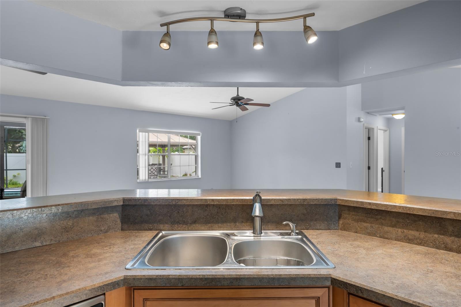 1328 NEEDLE PALM DR, EDGEWATER, FL, 32132